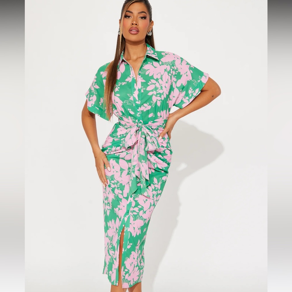Fashion Nova: Ibiza Ruched Midi Dress NWT